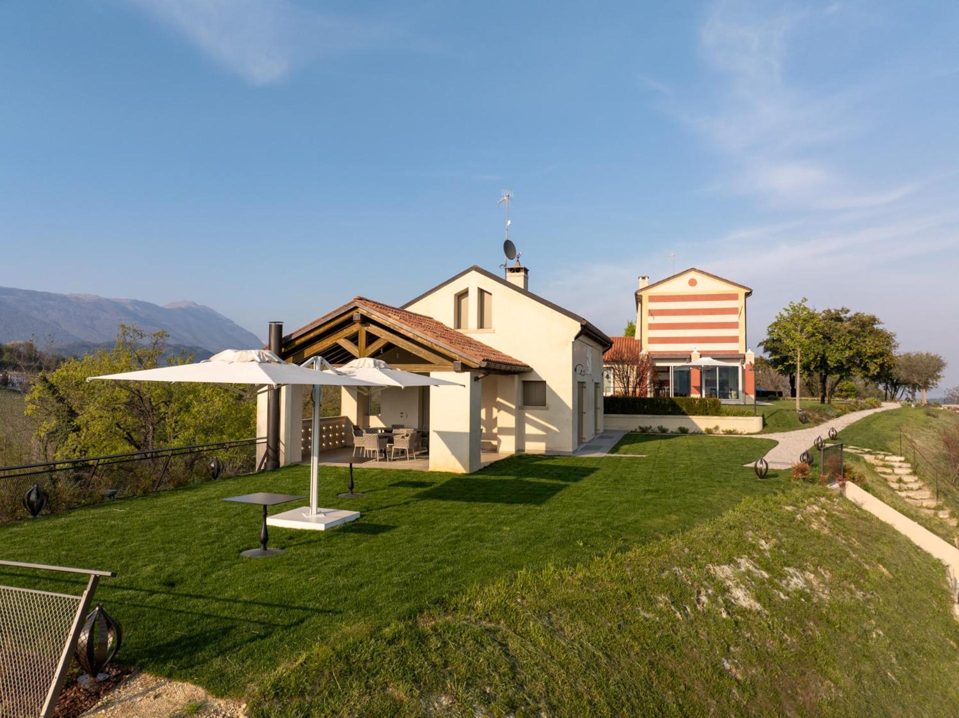 Tenuta Duchi Corbanus Corbanese Экстерьер фото